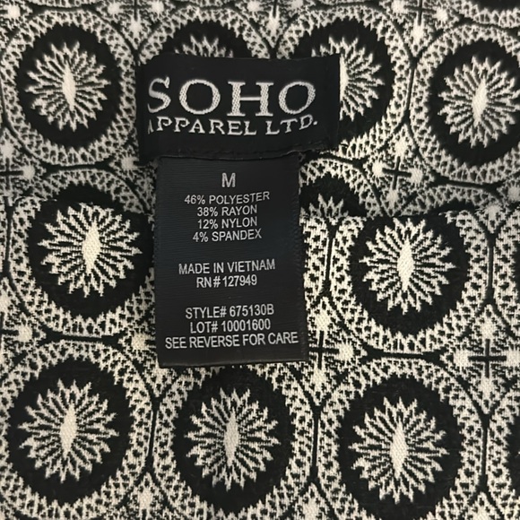 Patterned pants - Picture 3 of 3